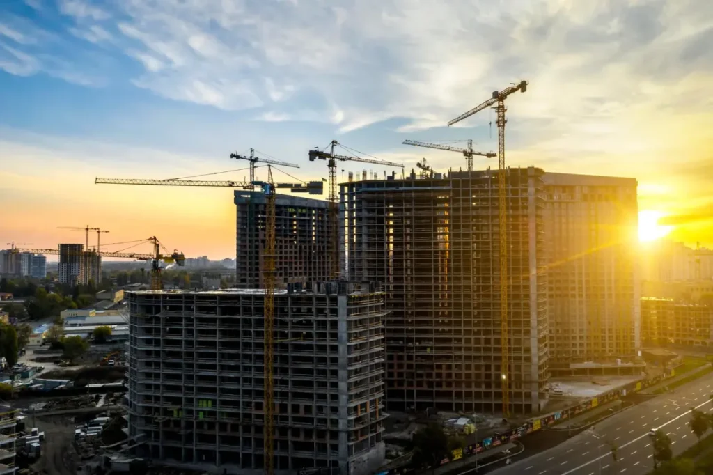 What Is Construction Project Planning? The Complete Guide to Planning Successful Construction Projects 3 skyscraper development project cityscape